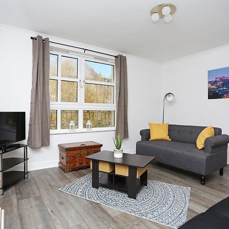 إدنبرة Altido 2Br Apartment With Free Parking, Near The Royal Mile المظهر الخارجي الصورة