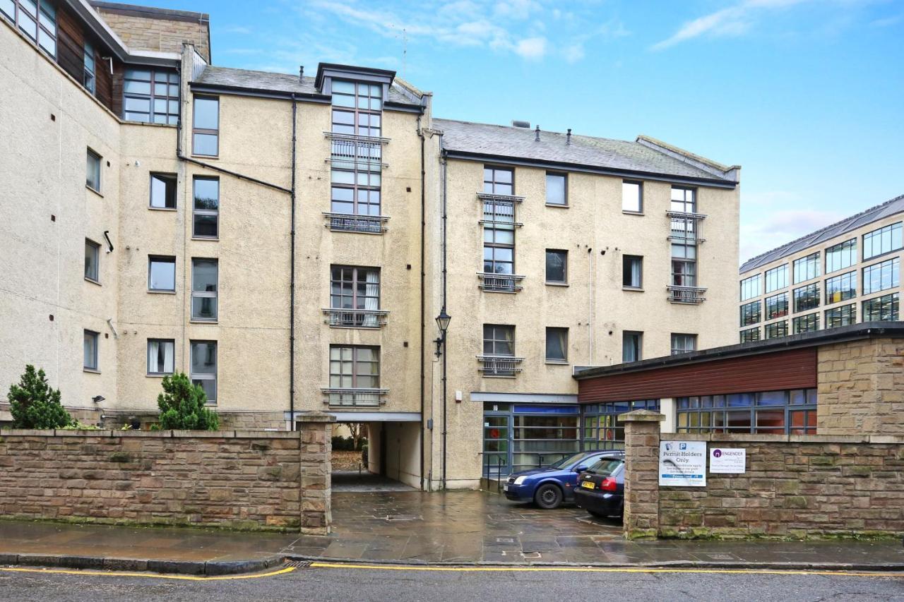 إدنبرة Altido 2Br Apartment With Free Parking, Near The Royal Mile المظهر الخارجي الصورة