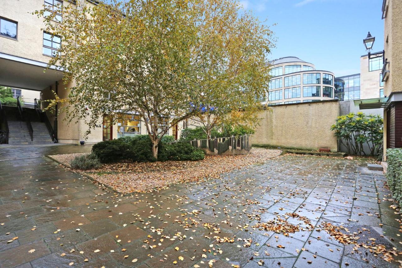 إدنبرة Altido 2Br Apartment With Free Parking, Near The Royal Mile المظهر الخارجي الصورة